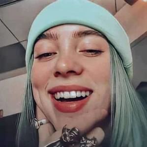 Meet your Posher, Catie